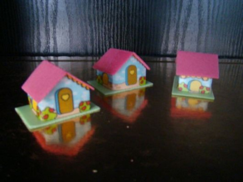 Domek z opłatka -3x5 cm 1 szt. 3D Domek z opłatka -3x5 cm 1 szt. 3D