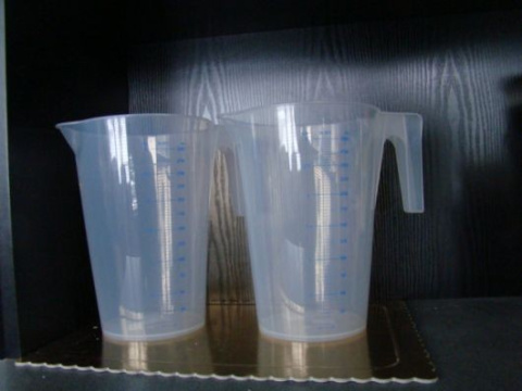 Miarka plastikowa 3 l - 1 szt Miarka plastikowa 3 l - 1 szt