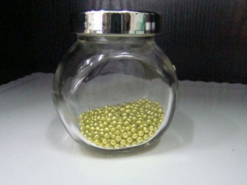 Perełki cukrowe złote 3,5 mm 1 op (50gr) Perełki cukrowe złote 3,5 mm 1 op (50gr)