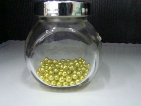 Perełki cukrowe złote 5 mm 1 op (50gr) Perełki cukrowe złote 5 mm 1 op (50gr)
