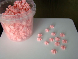 Posypka gwiazdki różowa 100g
