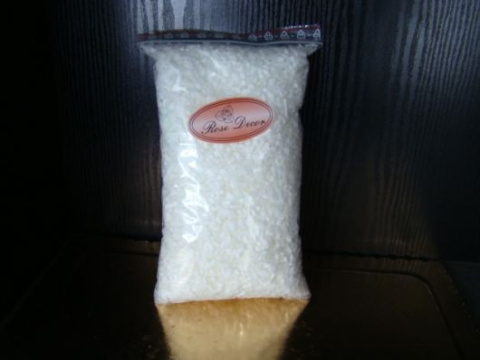 Posypka biała z opłatka 100gr/1500mml Posypka biała z opłatka 100gr/1500mml