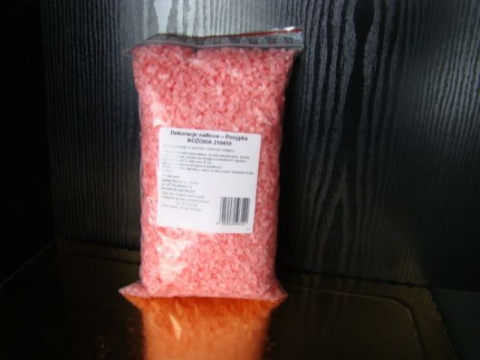 Posypka różowa z opłatka 100gr/1500mml Posypka różowa z opłatka 100gr/1500mml