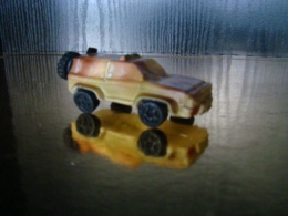 Samochód Jeep - 1 szt