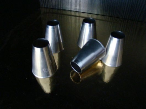 Tylka tutka okrągła 20mm - 1 szt Tylka tutka okrągła 20mm - 1 szt