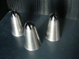 Tutka- tylka 5 mm karbowana zamknieta- 1 szt.