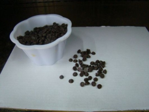 Łezki czekoladowe - kropelki 46% cacao 1 op (100 g) Łezki czekoladowe - kropelki 46% cacao 1 op (100 g)