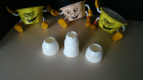 Dyspenser,adapter do zewnętrznej wymiany tylek średni 1 szt Dyspenser,adapter do zewnętrznej wymiany tylek średni 1 szt