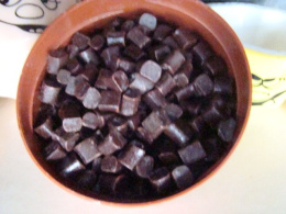 Posypka czekoladowa ciemna chunks 1 op ( 1 00g)